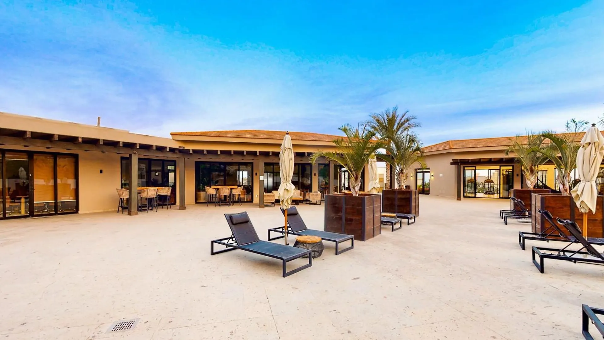 Tramonti Moreli #104 Cabo San Lucas Apartment